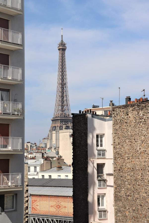 Superb Apartment With Balcony & Eiffel Tower View Paris Ngoại thất bức ảnh